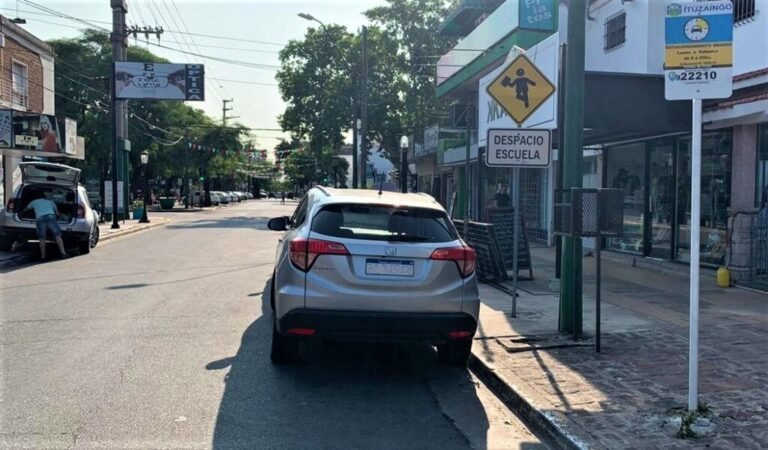 ITUZAINGÓ: VUELVEN A COBRAR EL ESTACIONAMIENTO MEDIDO