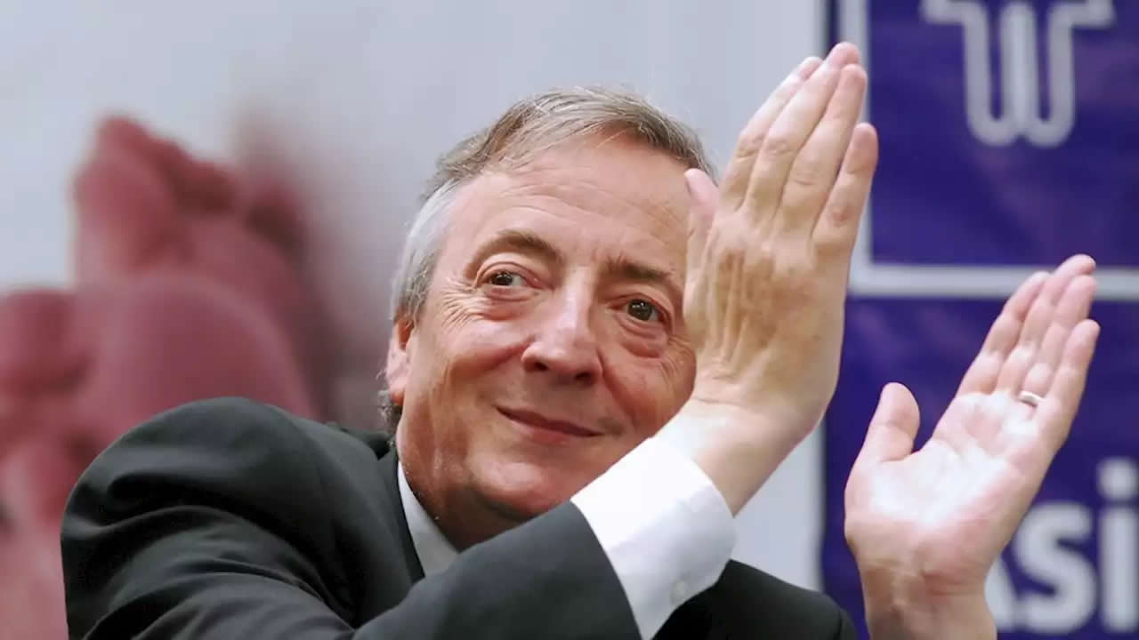 A DIEZ AÑOS DE LA MUERTE DE NÉSTOR KIRCHNER, DOS ANÉCDOTAS